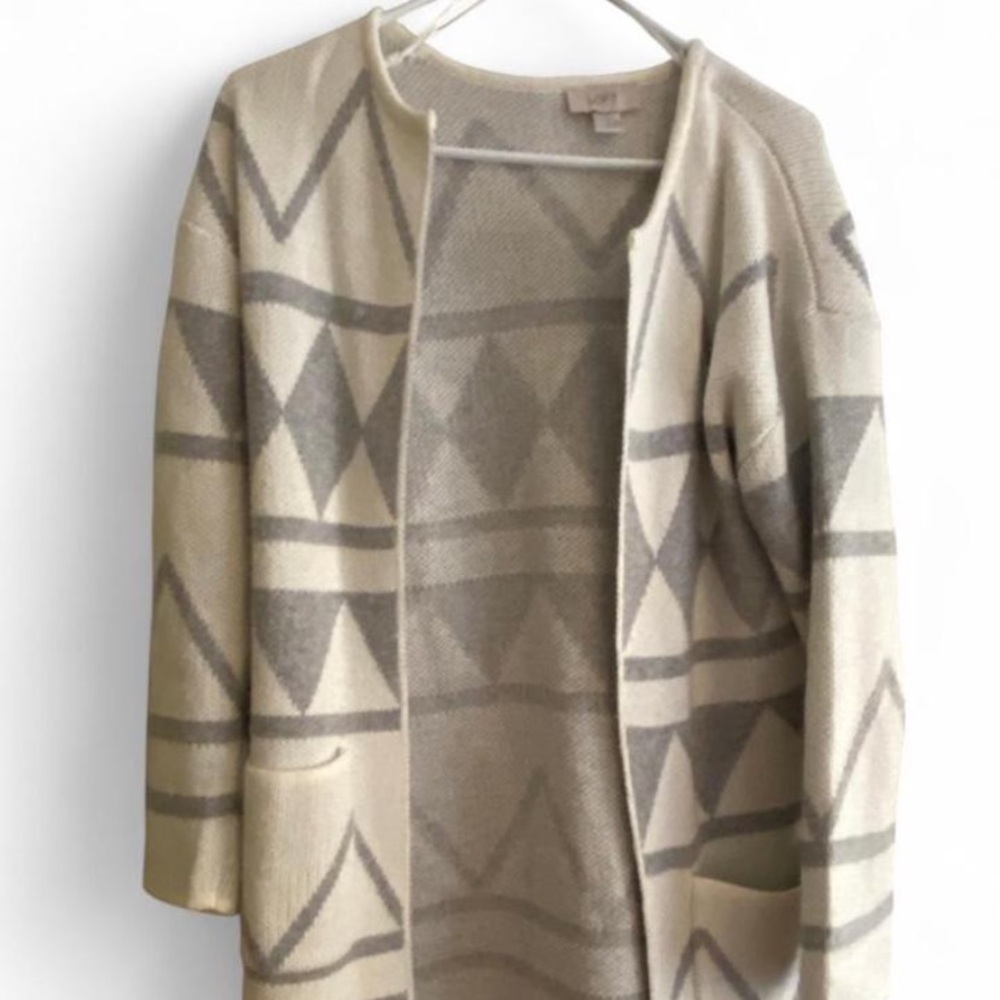 LOFT Cream and Gray Geometric Sweater